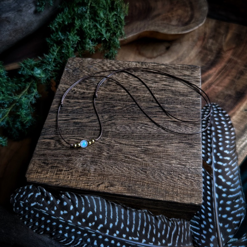 🇮🇳斯里蘭卡頂級藍光月光石防水蠟繩項鍊Gazer White Moonstone Necklace:圖片 2