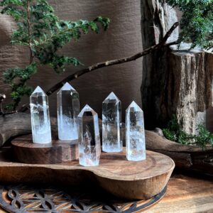 🇧🇷巴西透體單尖白水晶柱。Quartz Crystal Pillar