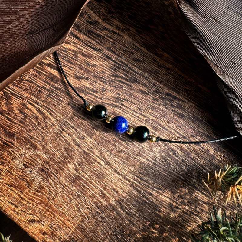 🇲🇽「開創根基」青金石·黑曜石防水蠟繩項鍊。Lazurite & Obsidian Necklace