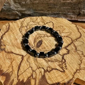 ☯️【剛柔並濟】赤鐵礦&方形黑瑪瑙手串。Hematite & Black Agate Bracelet